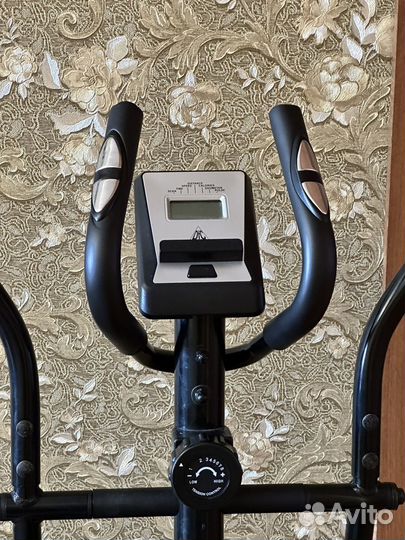 Эллиптический тренажер dfc