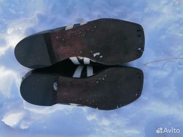 Коньки хоккейные 40р-р