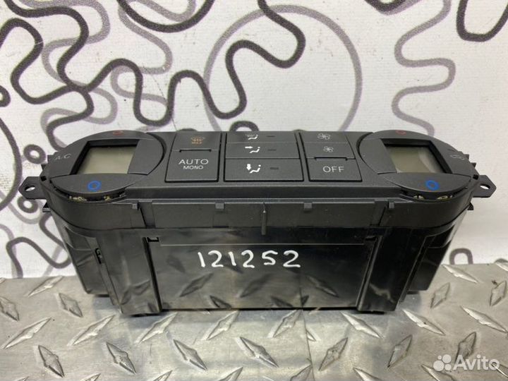 Блок управления климат-контролем Ford Focus 2006