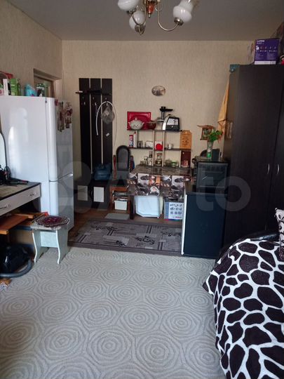 Комната 18 м² в 3-к., 1/2 эт.