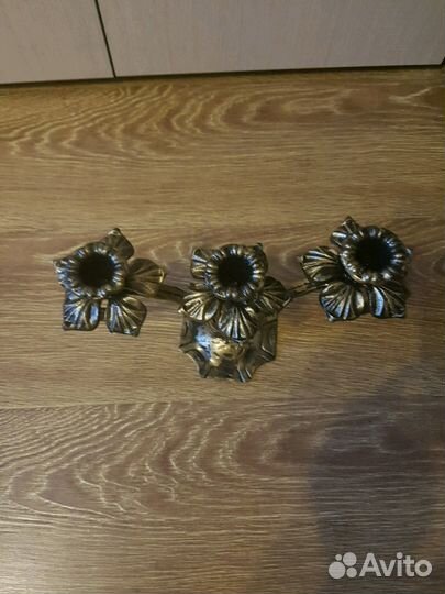 Кованный подсвечник на три свечи, канделябр