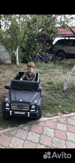 Електромобиль