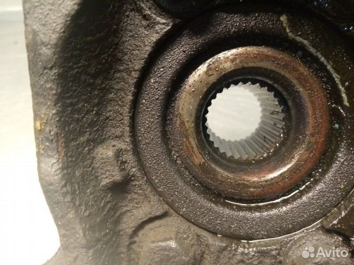 Кулак поворотный передний правый Nissan Qashqai+2