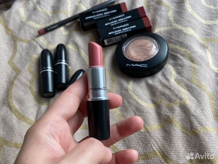 Помада mac peach blossom