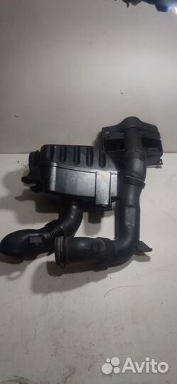 Резонатор воздушного фильтра Skoda Octavia A5