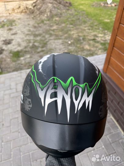 Продается мотошлем