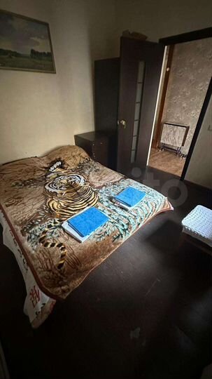 Комната 15 м² в 4-к., 1/3 эт.