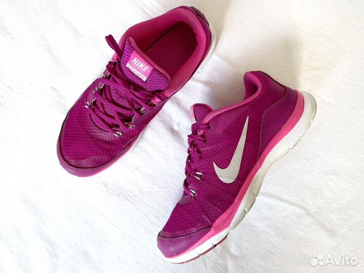 Кроссовки nike оригинал 36