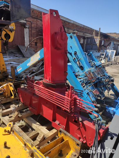 Крановая установка unic на запчасти