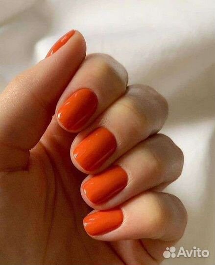 Маникюр с покрытием гель-лаком