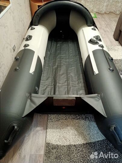 Продам лодку