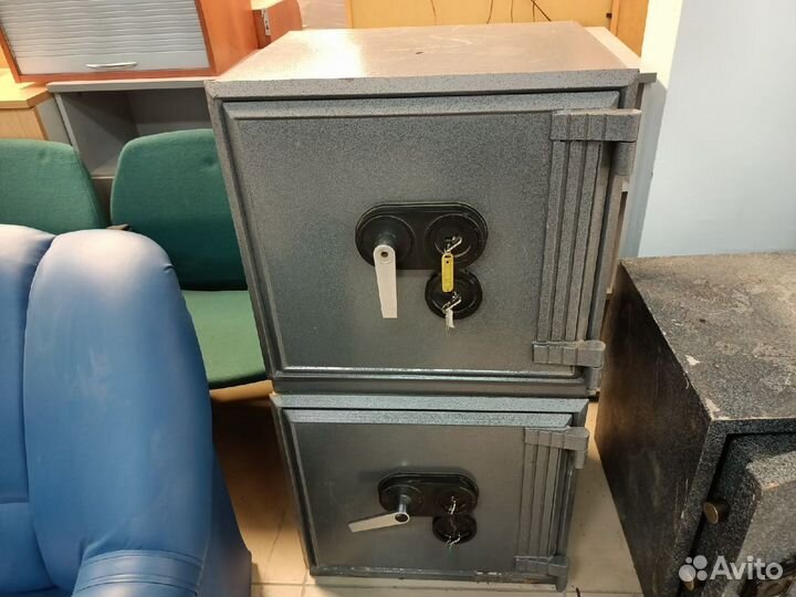 Сейф огнестойкий, двойной Б.У