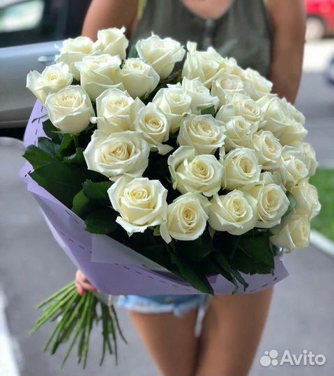 Белые розы букет