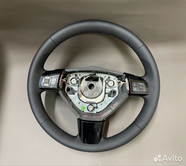 Руль Opel Astra h перетянут в кожу Dakota