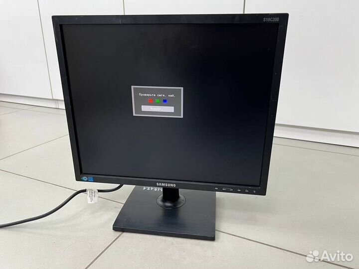 Мониторы Samsung S19C450BR