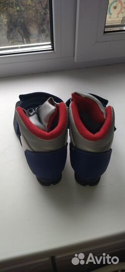 Лыжные ботинки классические