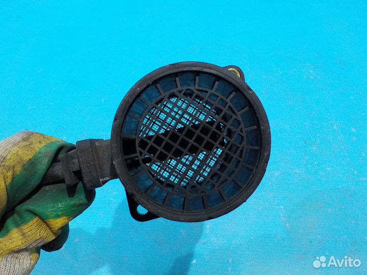 Датчик массового расхода воздуха KIA Ceed (ED) 200