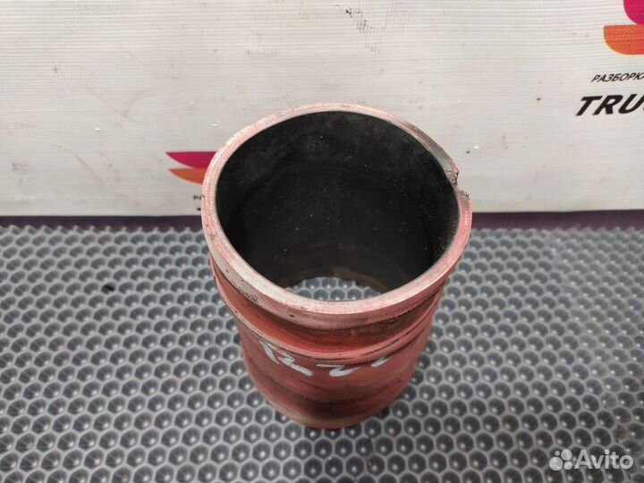 Патрубок интеркулера Renault Premium