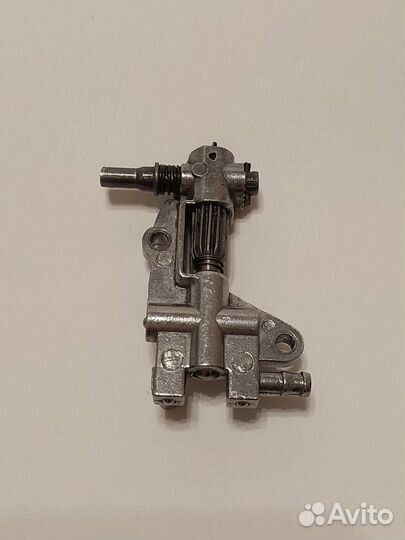 Маслонасос для китайской бензопилы