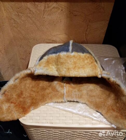 Шапки новые нат.кожа,мех,шерсть.Кепка.Панама Mango