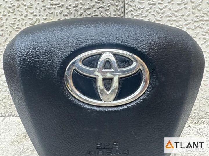 Airbag водительский toyota avensis