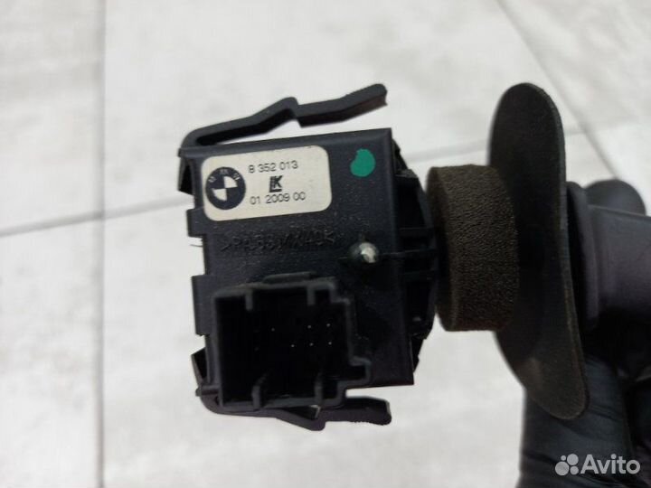 Подрулевой переключатель Bmw 535 E39 M62B35 1998