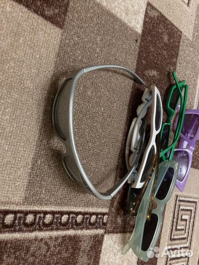 Солнцезащитные очки