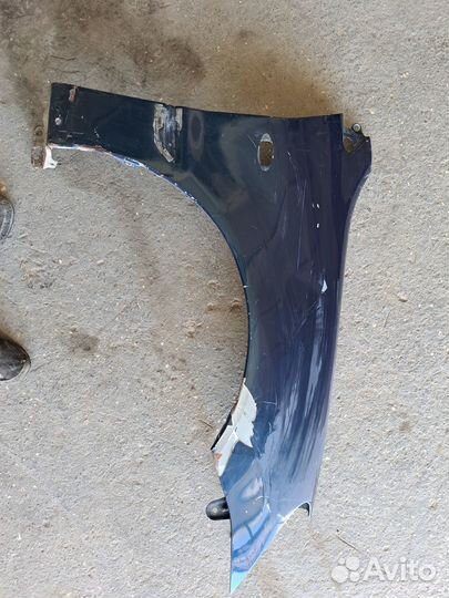 Митсубиси лансер 9 крыло правое