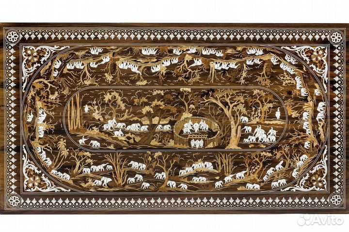 Антикварный набор мебели для столовой