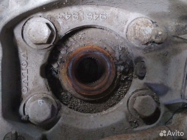 Кулак поворотный Volvo S60,s80,xc70,xc90