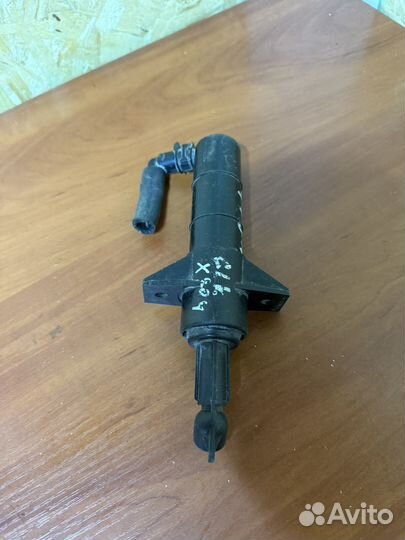 Форсунка омывателя фар Mercedes Benz GLK W204