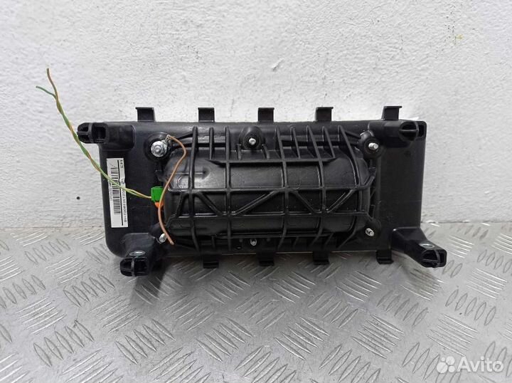 Подушка безопасности пассажирская (в торпедо) Merc