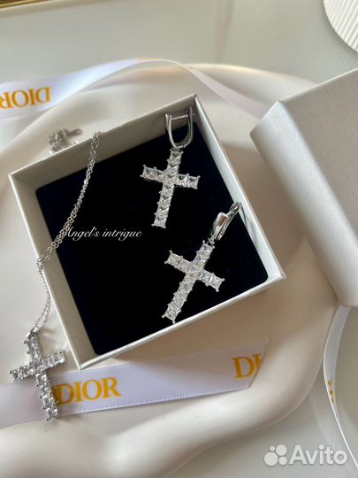 Серьги кресты