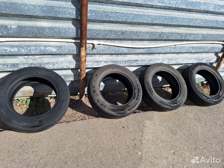 Dunlop Grandtrek ST30 225/65 R17 102H