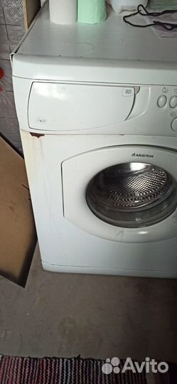 Стиральная машина Маргарита Ariston 2000 AL88X