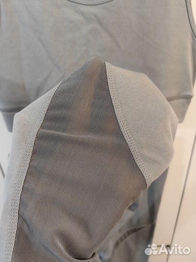 Спортивный костюм женский