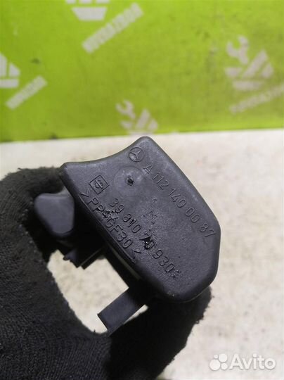 Резонатор воздушного фильтра Мерседес Бенз 210 Е