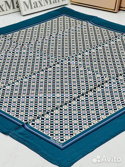 Платок Max mara