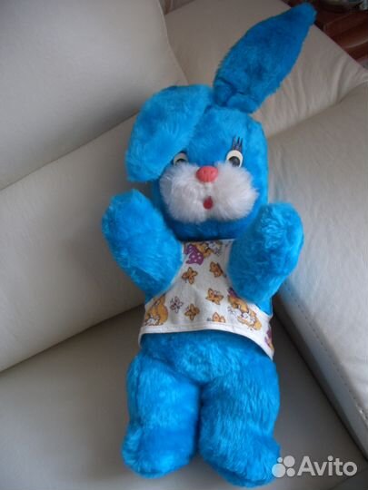Новая мягкая игрушка-заяц