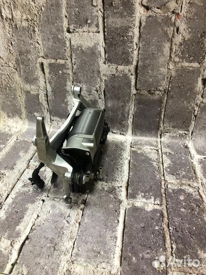 Porsche Cayenne 1 компрессор подвески