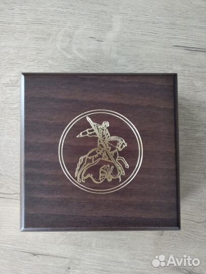 Золотая монета 