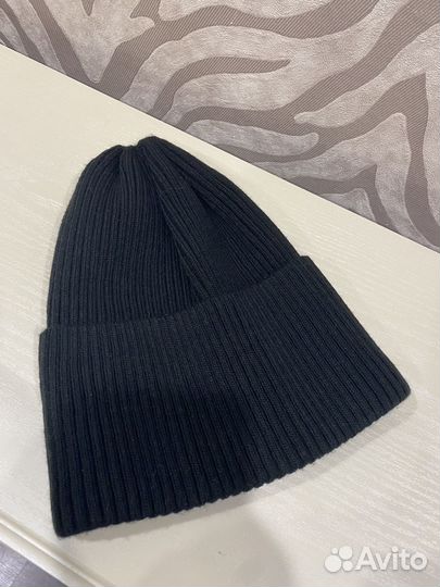 Женская шапка бини