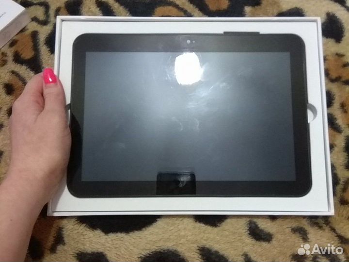 Продам планшет на запчасти