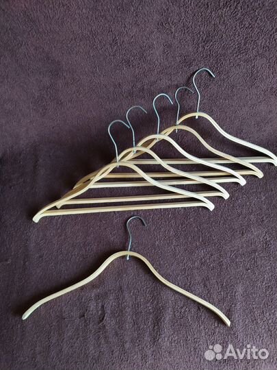 Вешалки плечики для одежды деревянные (11 шт.)