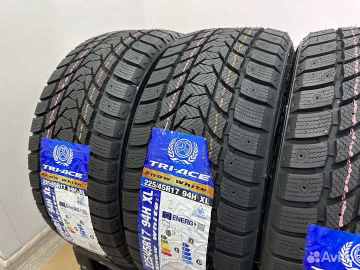 Tri Ace Snow White II 225/45 R17 94H