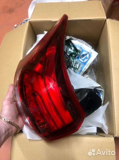 Продам задний светодиодный левый фонарь на