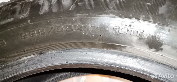 Goodyear Ultragrip Ice Arctic 225/55 R17