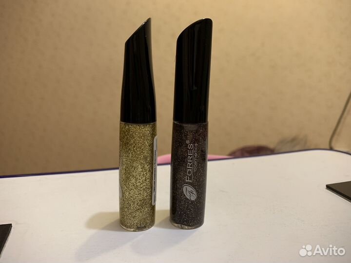 Цветная подводка с блестками