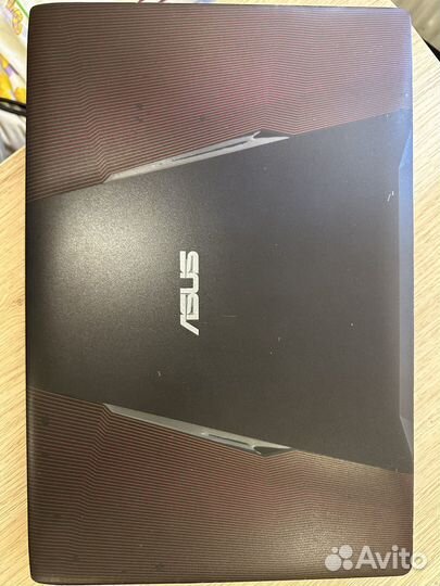 Asus ROG strix GTX1050 4gb/i7/SSD