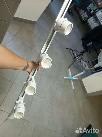 Трековый светильник